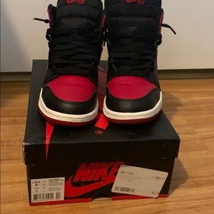Air Jordan 1 Retro High OG Bred 2013